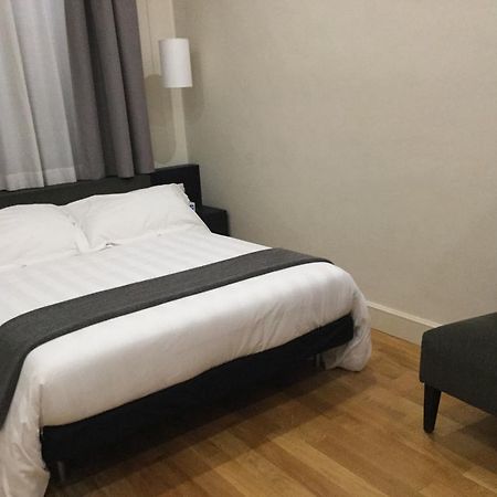Rhome Terminal Guest House Rome Bagian luar foto