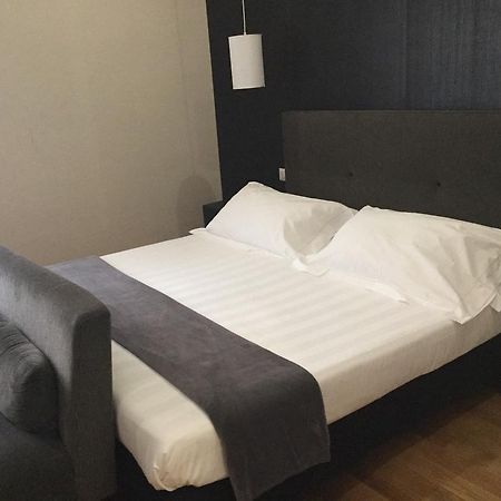 Rhome Terminal Guest House Rome Bagian luar foto