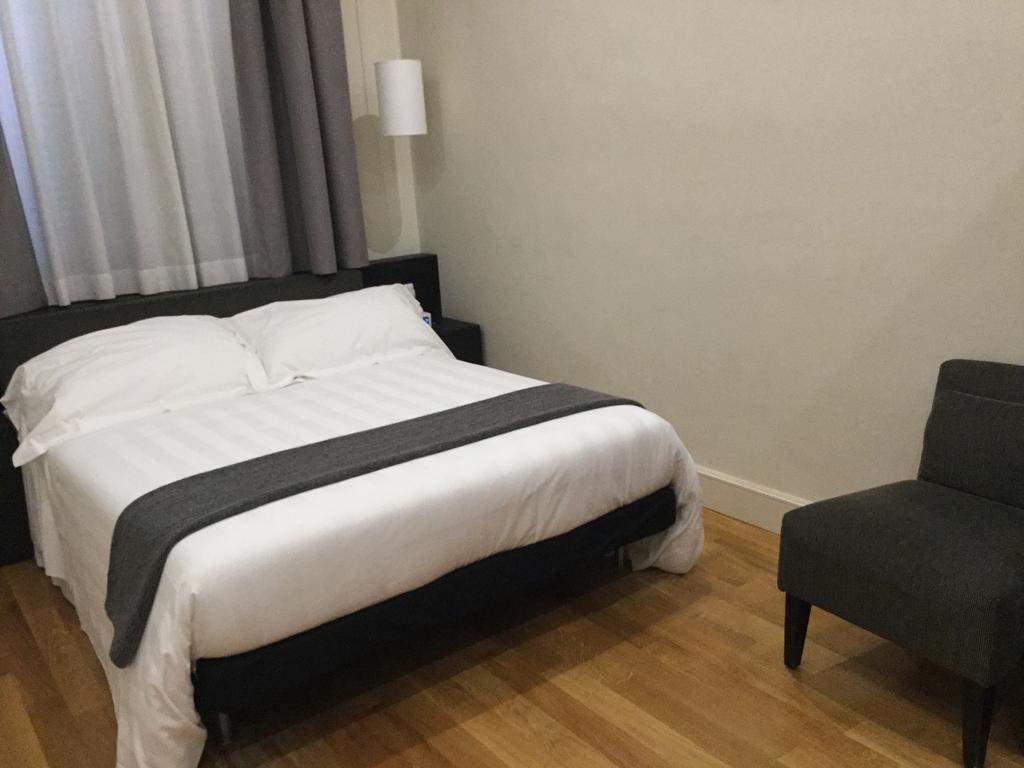Rhome Terminal Guest House Rome Bagian luar foto